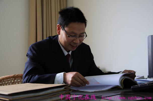 紅土地上的“偵監(jiān)能手”