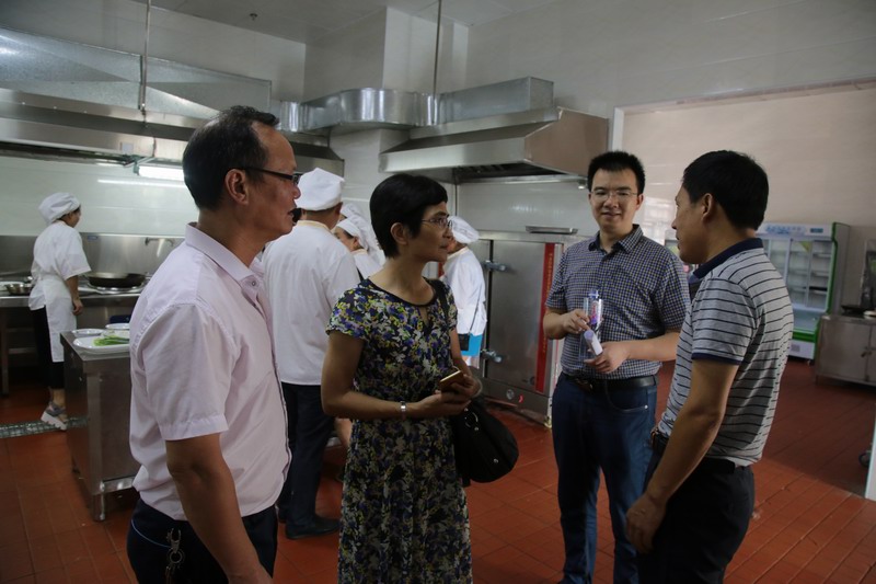參觀小吃培訓基地