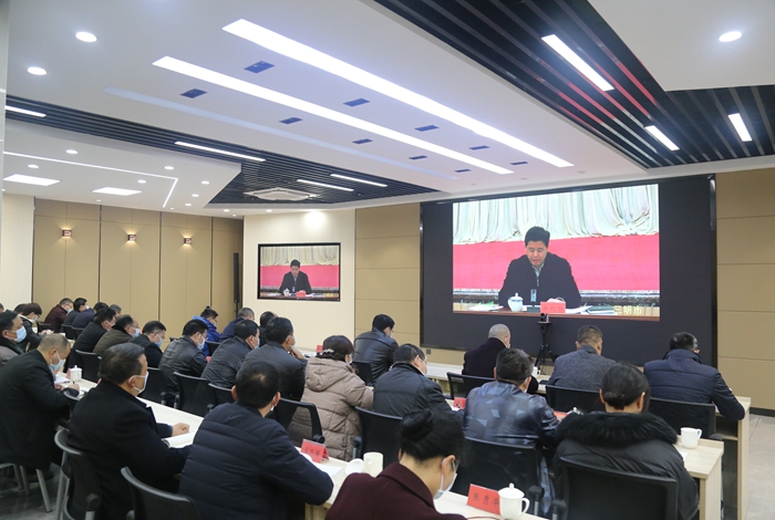 寧化收聽收看全市市管干部學(xué)習(xí)貫徹黨的十九屆六中全會精神研討班視頻會