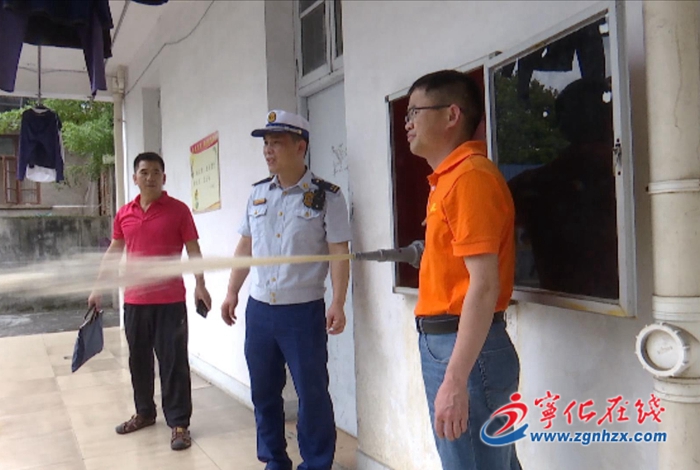 寧化開(kāi)展高考考點(diǎn)安全專項(xiàng)檢查