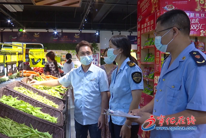 縣市場監(jiān)管局開展節(jié)日市場食品安全專項檢查