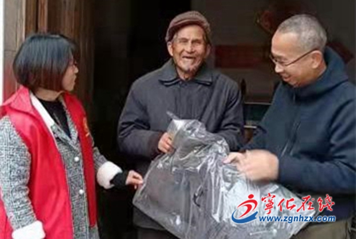 “草帽書記”郭宗建:樂為山村辦實事