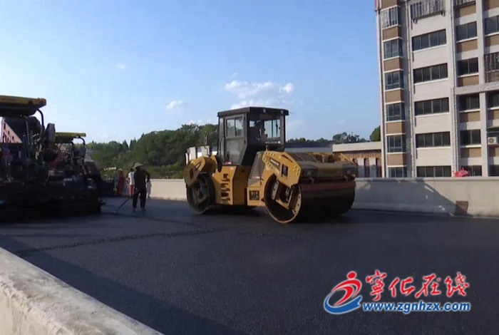 【喜迎二十大】寧化:道路建設者堅守崗位搶工期