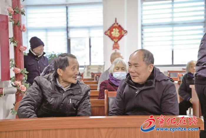 巫權(quán)老：聚焦農(nóng)村養(yǎng)老 用心用情履職