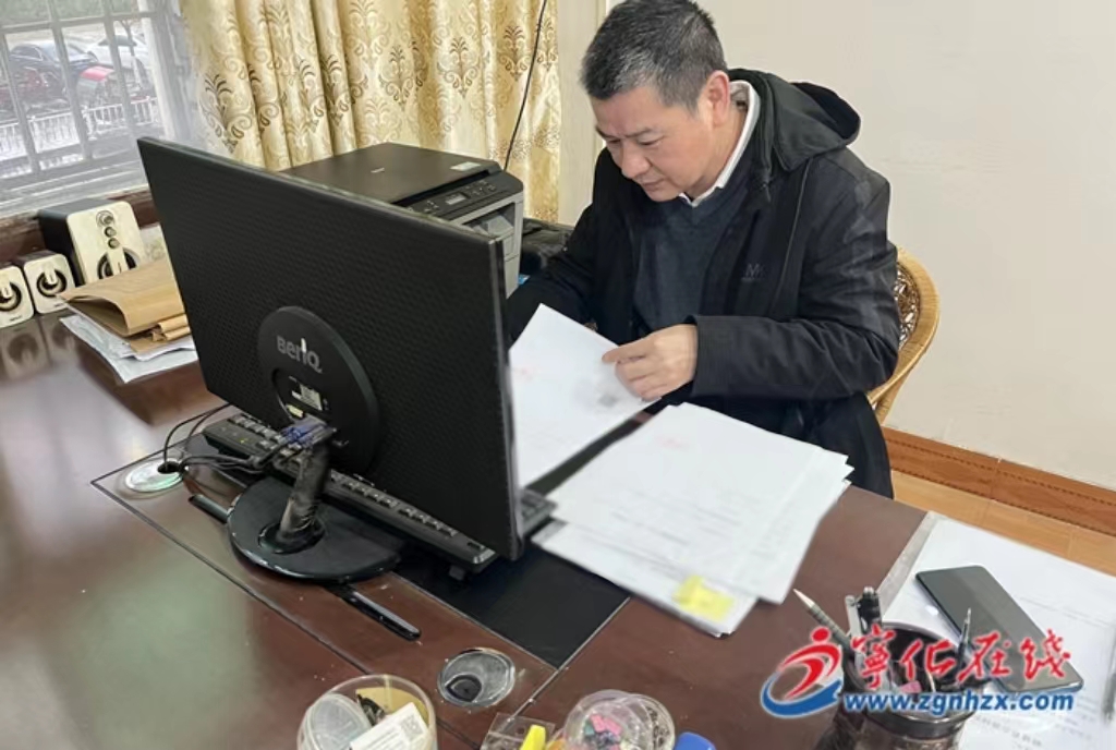 周方根:逆境中的追夢人