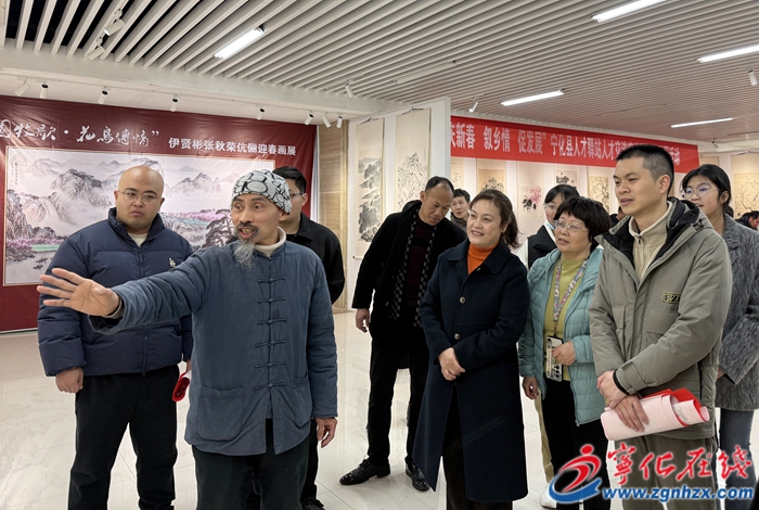 寧化：墨韻交織繪深情，伉儷畫展啟新章