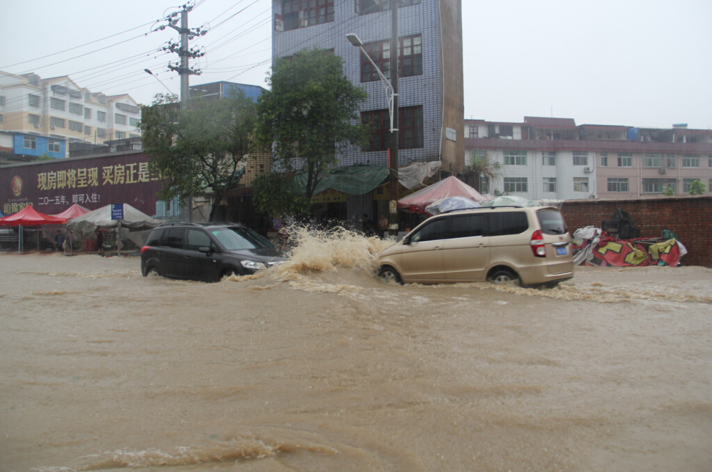 5月19日上午，寧化強降雨照片